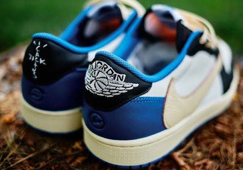 Air Jordan 1 Retro Low x Fragment Design x Travis Scott x 'Sail Black Military Blue' photo review