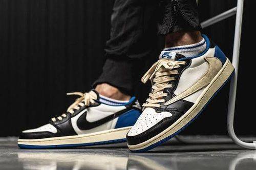 Air Jordan 1 Retro Low x Fragment Design x Travis Scott x 'Sail Black Military Blue' photo review