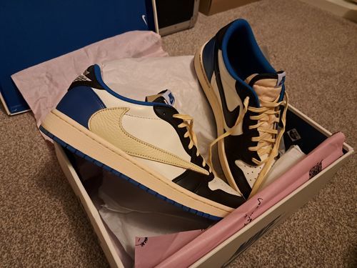 Air Jordan 1 Retro Low x Fragment Design x Travis Scott x 'Sail Black Military Blue' photo review