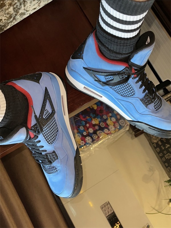 Travis Scott x Air Jordan 4 Retro "Cactus Jack" photo review