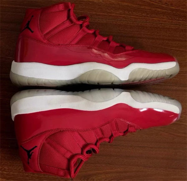 Air Jordan 11 Retro "Win Like 96" photo review