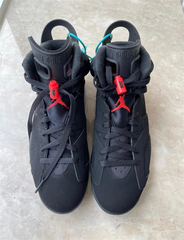 Air Jordan 6 “Black Infrared” photo review