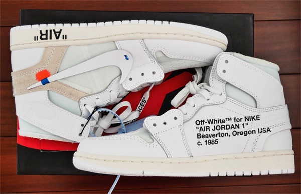 Off-White x Air Jordan 1 Retro High OG ‘White’ photo review