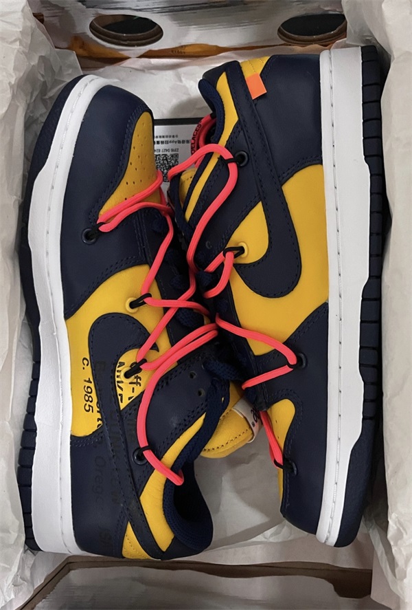 Off-White Dunk Low "University Gold" photo review