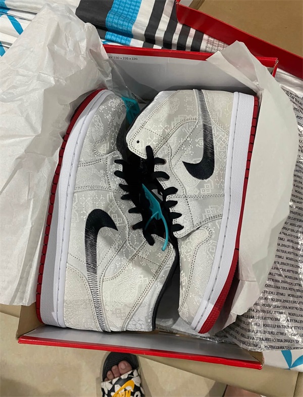 CLOT Jordan 1 Mid “Fearless” photo review