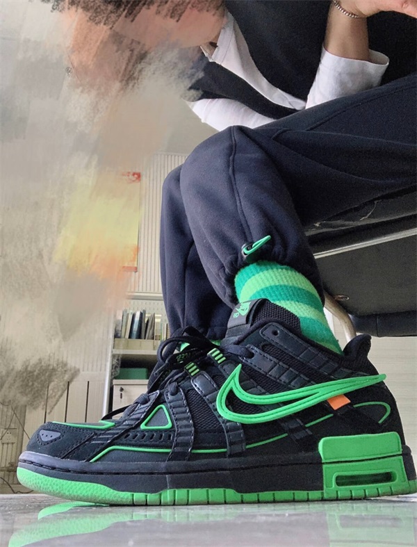 Off-White x Air Rubber Dunk "Green Strike" photo review