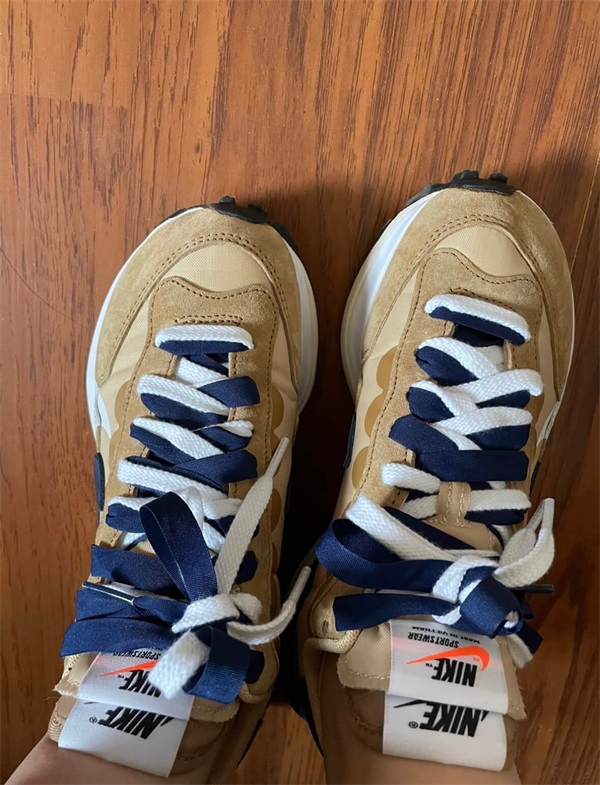 Sacai VaporWaffle "Sesame" photo review
