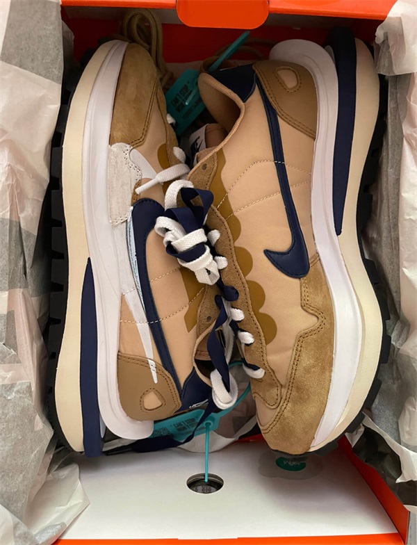 Sacai VaporWaffle "Sesame" photo review