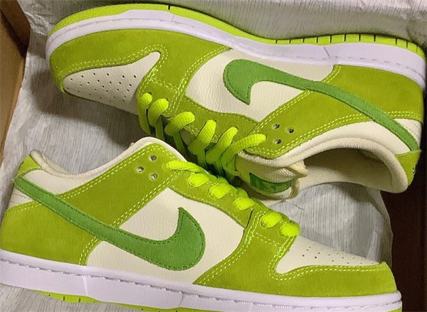 Nike Dunk Low Pro SB 'Fruity Pack - Green Apple' photo review