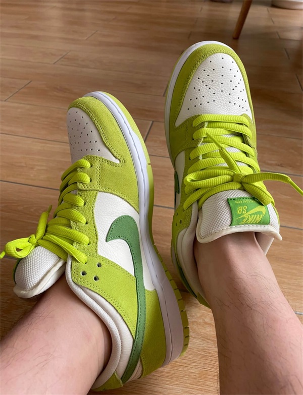 Nike Dunk Low Pro SB 'Fruity Pack - Green Apple' photo review